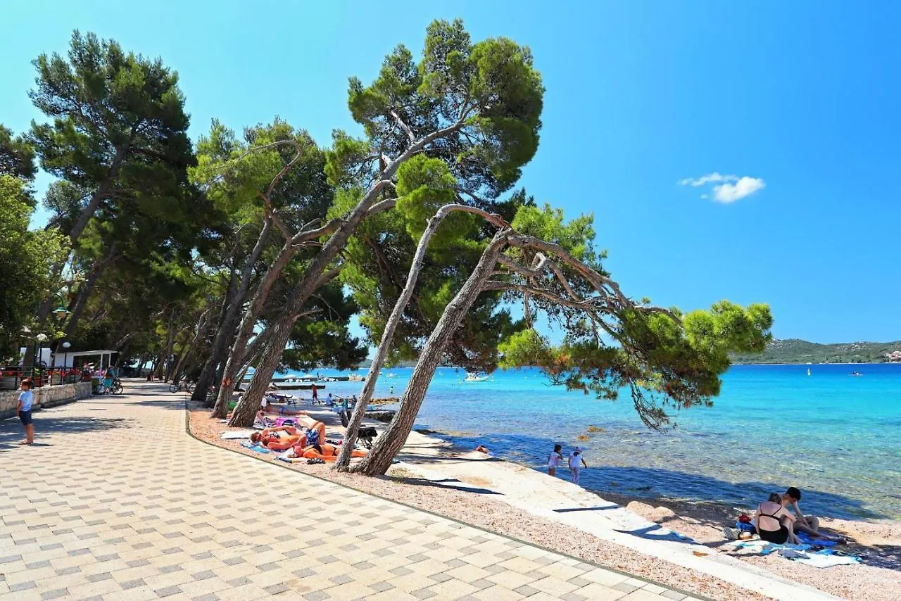 Adria Summer Home Biograd Na Moru 4*,